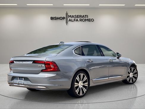 Used 2023 Volvo S90 B6 Ultimate w/ Protection Package Premier AWD/4WD image 6