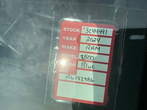 Used 2024 RAM 3500 Laramie w/ Night Edition image 37