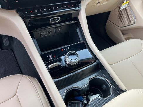 New 2026 Jeep Grand Cherokee L Limited image 11