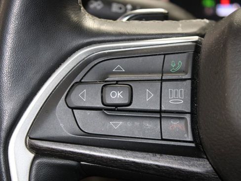 Used 2021 Jeep Grand Cherokee L Limited image 42