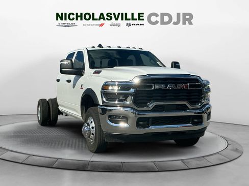 New 2026 RAM 3500 Tradesman image 8