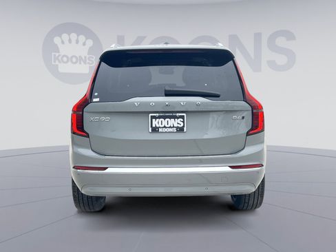 New 2026 Volvo XC90 B6 Plus w/ Protection Package Premier image 5
