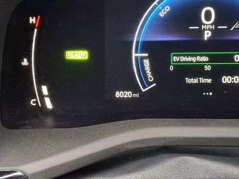 Used 2026 Toyota Camry SE image 19