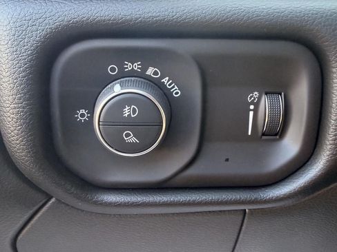 Used 2026 RAM 2500 Big Horn AWD/4WD image 14