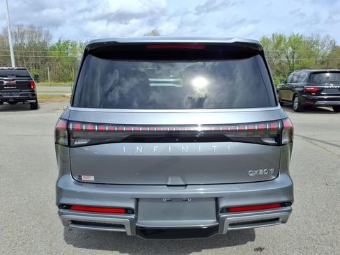 Used 2025 INFINITI QX80 Sensory AWD/4WD image 16