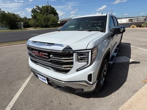 New 2026 GMC Sierra 1500 SLT w/ SLT Premium Package AWD/4WD image 32
