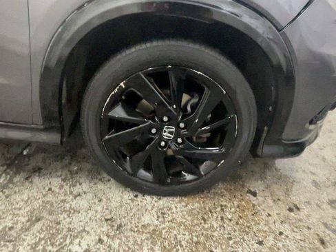 Used 2021 Honda HR-V Sport image 19