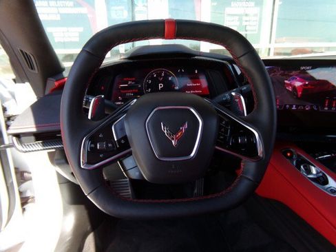 Used 2024 Chevrolet Corvette Stingray Preferred Cpe w/ Z51 Performance Package RWD image 23