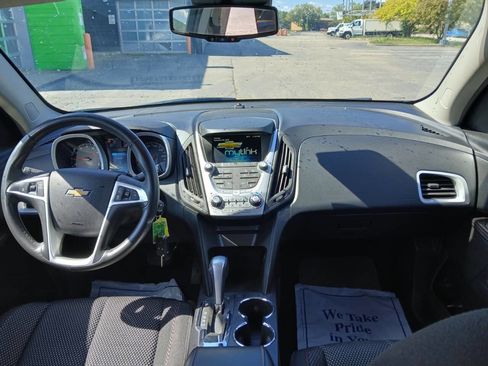 Used 2015 Chevrolet Equinox LT image 13