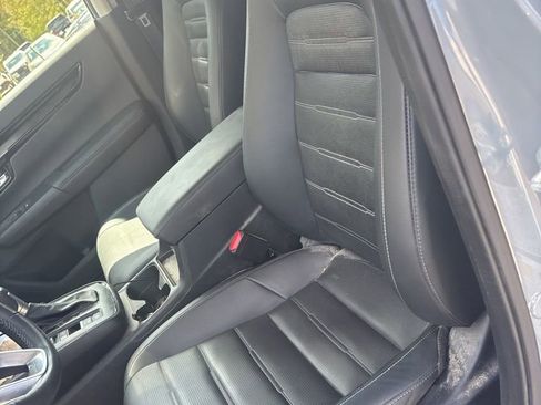 Used 2025 Honda CR-V EX-L image 4