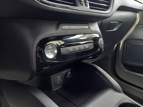 Used 2025 Ford Escape ST-Line w/ Equipment Group 301A image 21