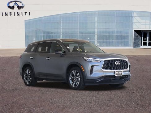 Certified 2025 INFINITI QX60 Luxe w/ Vision Package AWD/4WD image 54