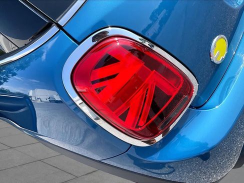 Used 2024 MINI Cooper SE FWD image 27