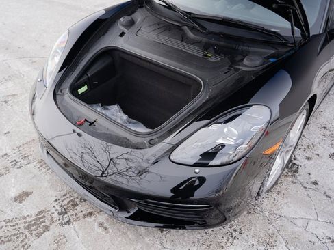 Used 2024 Porsche 718 Cayman S image 17