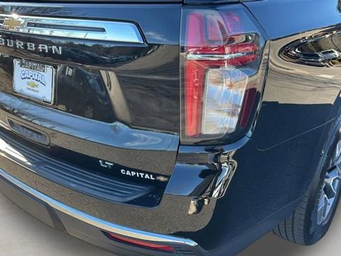 Used 2021 Chevrolet Suburban LT w/ Rear Media and Nav Package image 38