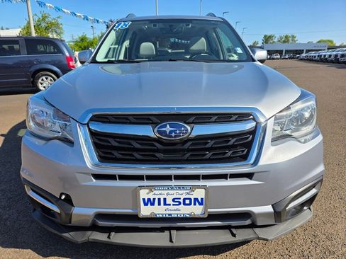 Used 2018 Subaru Forester 2.5i Premium image 3
