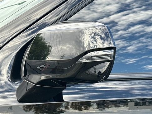 Used 2022 Chevrolet Tahoe Z71 w/ Z71 Off-Road Package image 57