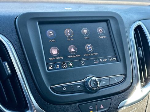 Used 2024 Chevrolet Equinox LT w/ LPO, Floor Liner Package image 15