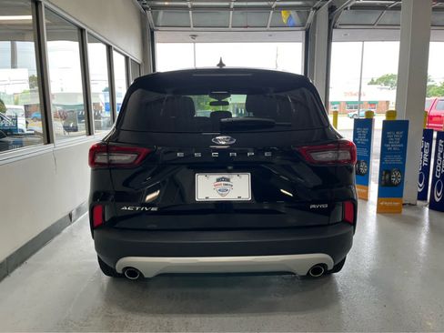 Certified 2023 Ford Escape Active w/ Tech Pack #2 AWD/4WD image 5