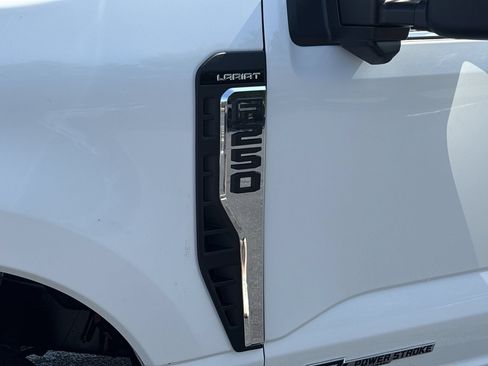 New 2026 Ford F250 Lariat w/ Lariat Premium Package AWD/4WD image 6