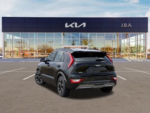 New 2026 Kia Niro Wind w/ Wind Preserve Package FWD image 4