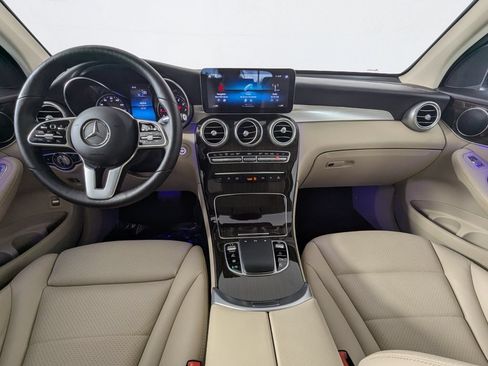 Used 2021 Mercedes-Benz GLC 300 4MATIC image 13