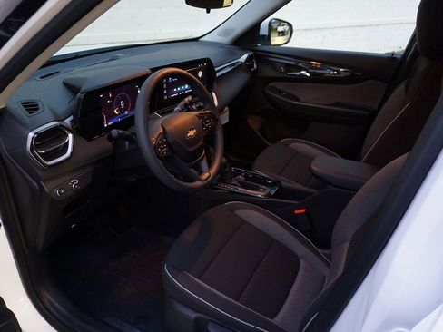 New 2026 Chevrolet TrailBlazer LT w/ Driver Confidence Package image 9