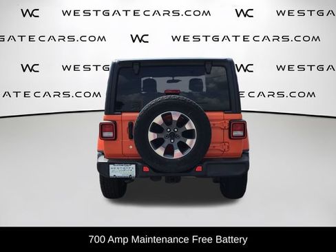 Used 2018 Jeep Wrangler Unlimited Sahara w/ Cold Weather Group AWD/4WD image 8