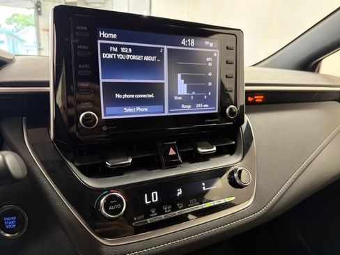 Used 2022 Toyota Corolla SE FWD image 27