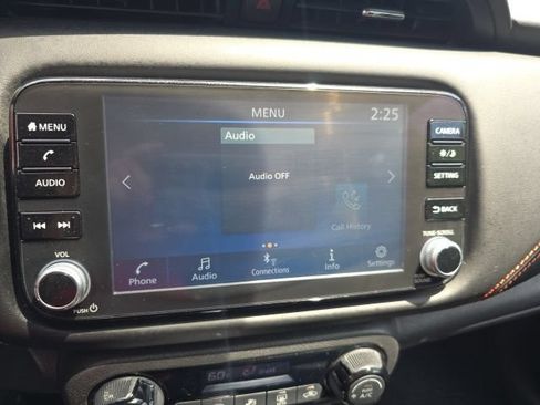 Used 2023 Nissan Kicks SR FWD image 18