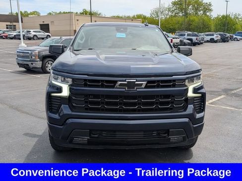 Used 2022 Chevrolet Silverado 1500 RST AWD/4WD image 2