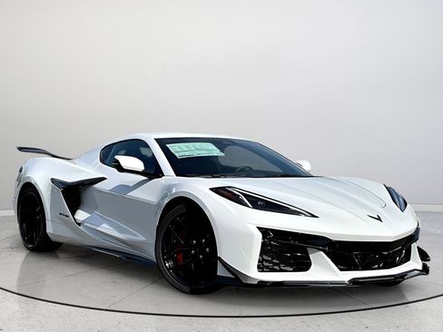 New 2026 Chevrolet Corvette Z06 w/ Z07 Performance Package RWD image 1
