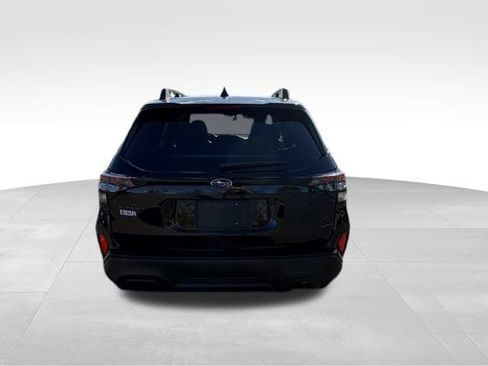 Certified 2025 Subaru Forester Premium image 5