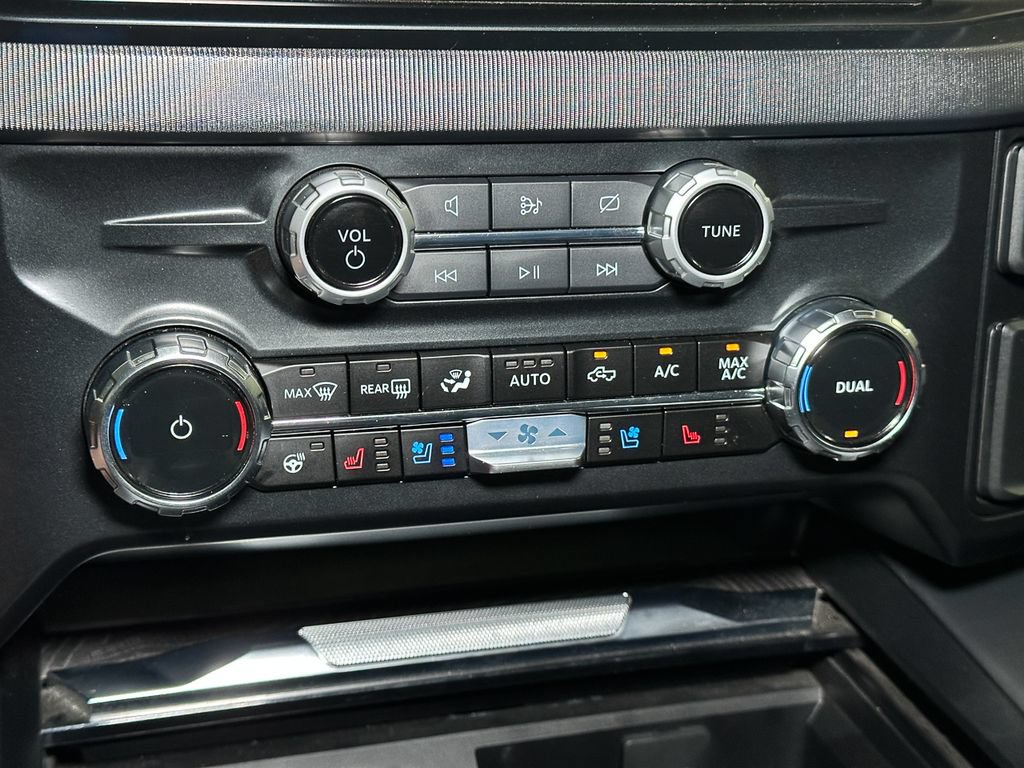 Certified 2024 Ford F250 Platinum AWD/4WD image 46