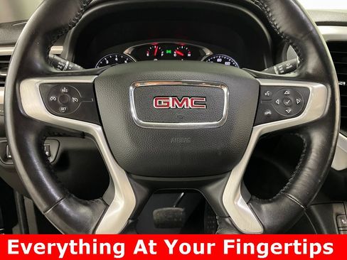 Certified 2017 GMC Acadia SLT image 6