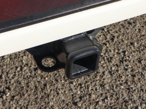 Used 2023 Chevrolet Silverado 1500 Custom image 48