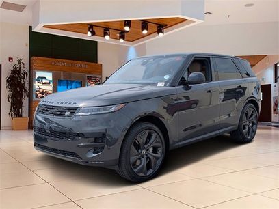 New 2025 Land Rover Range Rover Sport SE