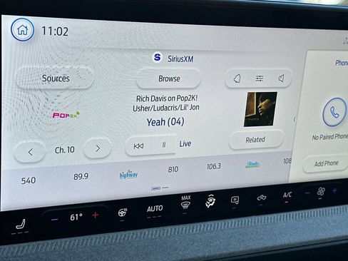 New 2026 Ford Maverick XLT w/ XLT Luxury Package FWD image 15