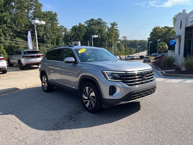 Used 2025 Volkswagen Atlas SE FWD image 1