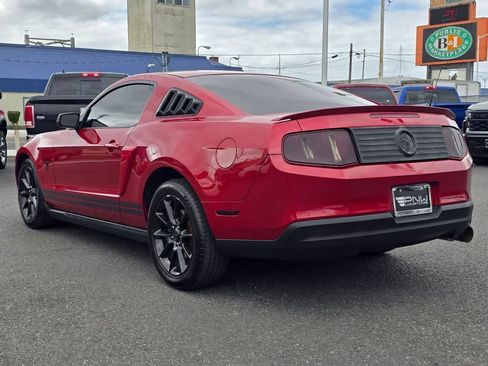 Used 2010 Ford Mustang Coupe RWD image 8