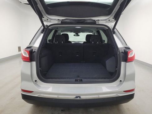 Used 2020 Chevrolet Equinox LT w/ Driver Convenience Package image 29