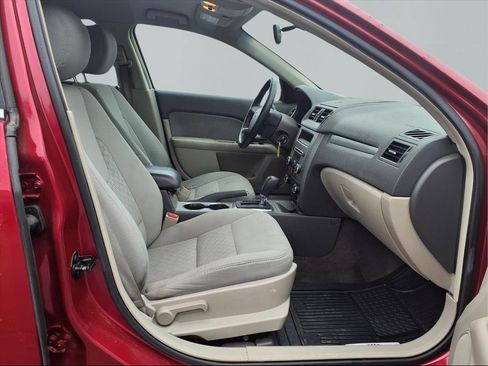 Used 2012 Ford Fusion SE image 12