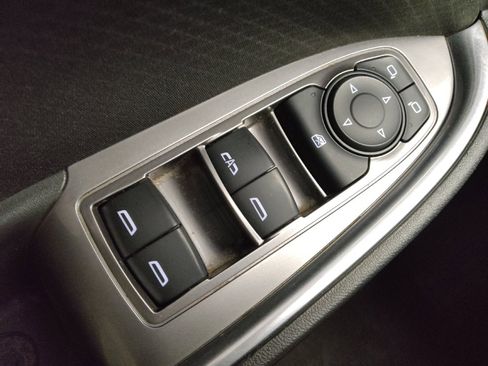 Used 2020 Chevrolet Malibu LT FWD image 27