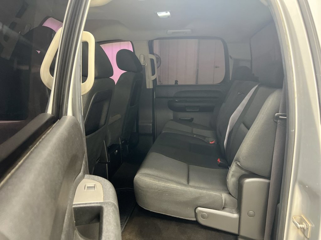 Used 2012 GMC Sierra 2500 SLE AWD/4WD image 21