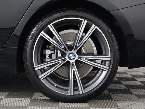 Used 2024 BMW 330i Sedan w/ Convenience Package RWD image 16