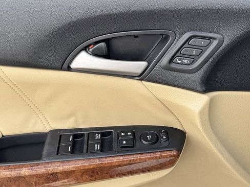 Used 2012 Honda Accord EX-L image 23