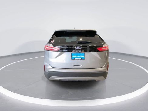 Used 2022 Ford Edge SEL AWD/4WD image 7