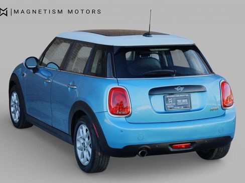 Used 2019 MINI Cooper 4-Door Hardtop image 9