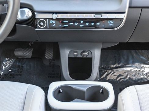 Certified 2024 Hyundai Ioniq 5 Limited image 14