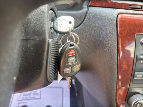 Used 2008 Chevrolet Impala LS FWD image 33